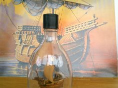 Catalan ship в бутылке 